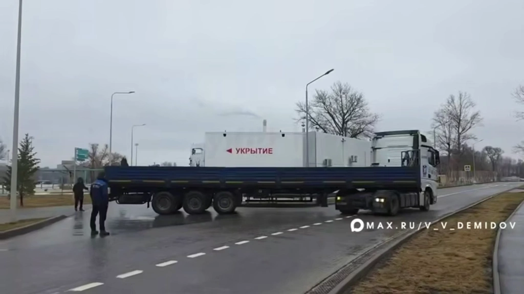 В Белгороде установили 10 модульных укрытий в парках и у спортобъектов ...