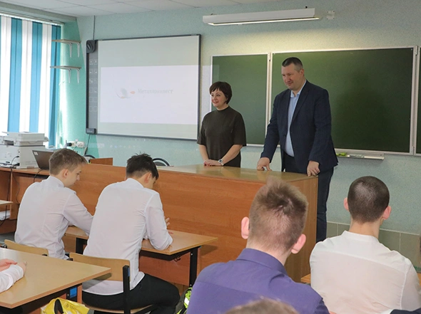 Металлоинвест запускает новые программы обучения и профориентации в Стар....jpeg Металлоинвест запускает новые программы обучения и профориентации в Стар....jpeg