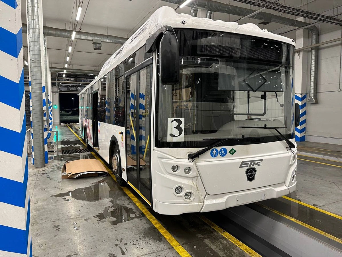 hoJOLpfkmwA.jpg hoJOLpfkmwA.jpg