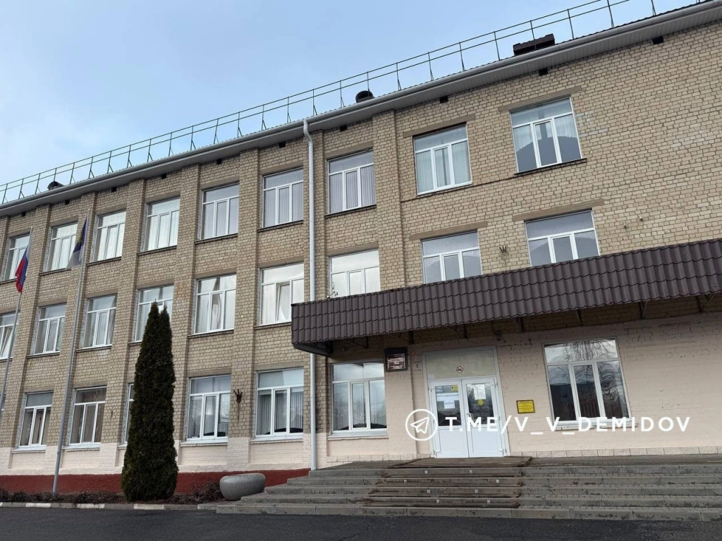 tpiIz1flSJk.jpg tpiIz1flSJk.jpg