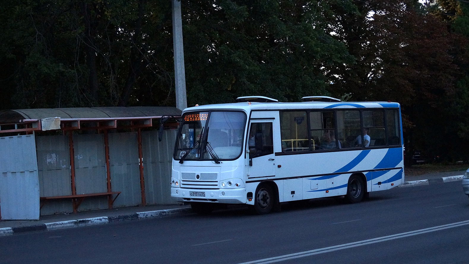 
                     Пьяный белгородец угнал автобус в Губкине и проехал на нём 200 метров 
                