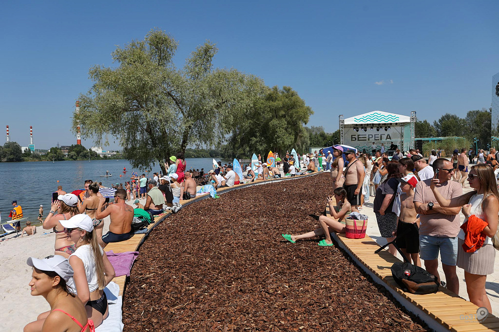 
                     На цветы и уход за ними на пляже «Берега» в Белгороде потратят 22 млн рублей 
                